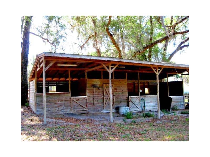 barn 6923 ROCKY CANYON WAY, TAMPA, FL 33625