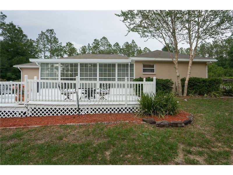 17835 PINE KNOLL DR, DADE CITY, FL 33523 deck