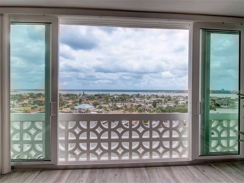 view 31 ISLAND WAY 1006 CLEARWATER BEACH FL 33767